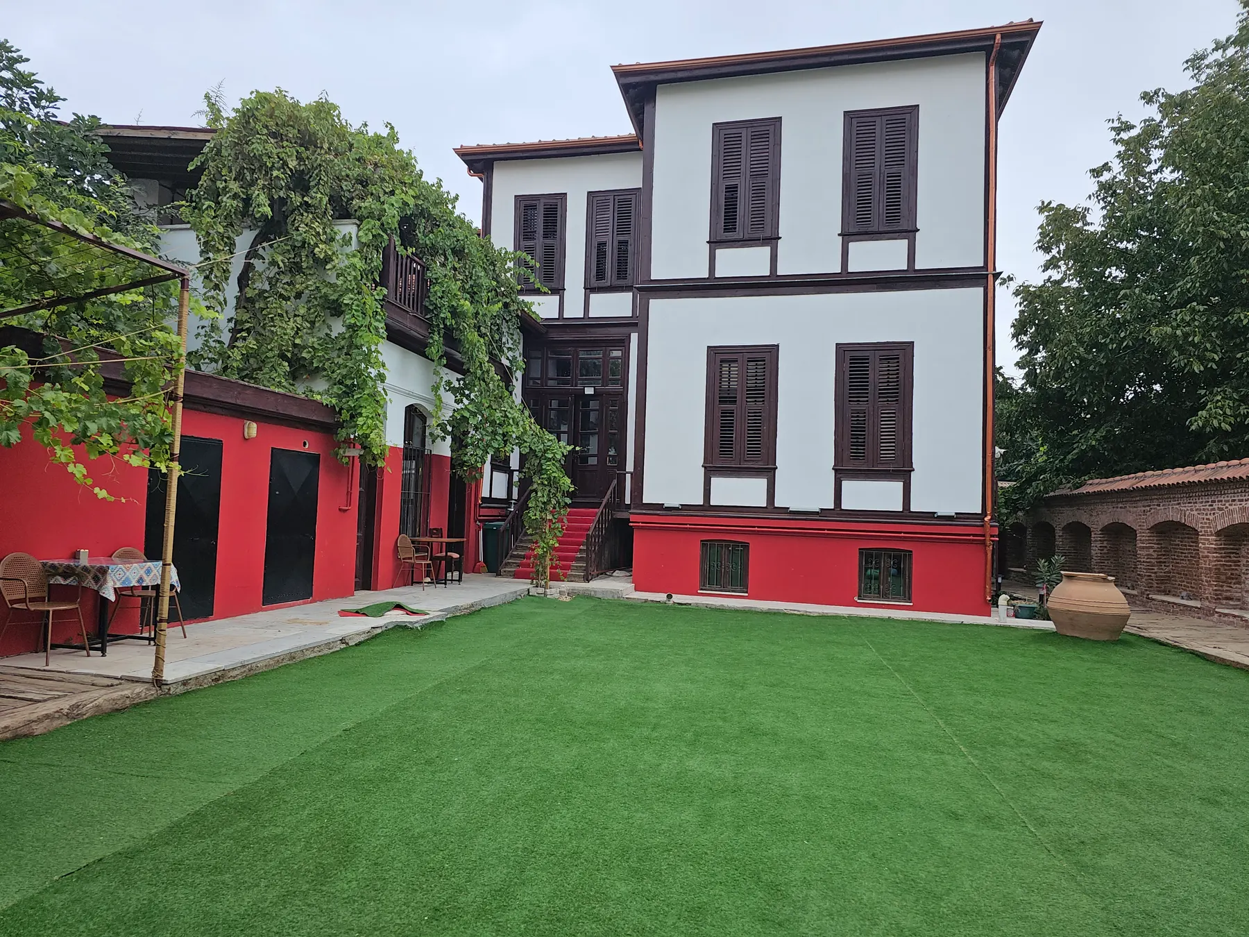 Edirne Doğum Günü Mekanları ve Kutlama Fikirleri: 10 Adres
