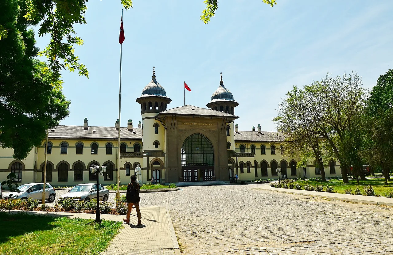 Edirne Karaağaç Tren Garı: Mimar Kemaleddin'in İstasyonu